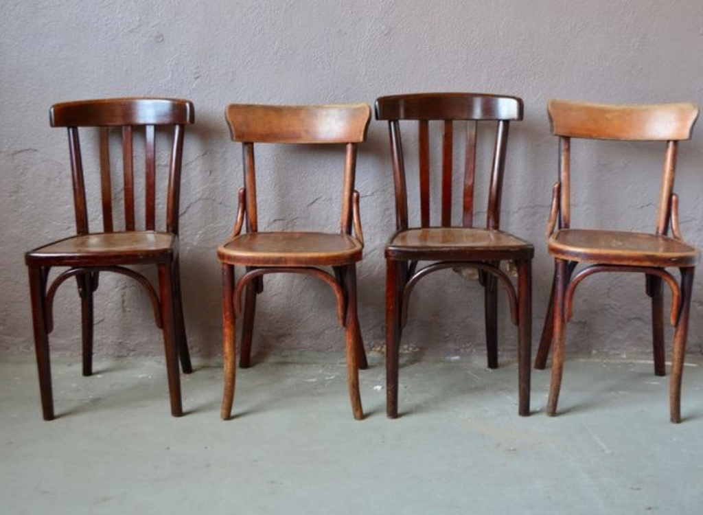 sillas de madera antiguas de estilo thonet